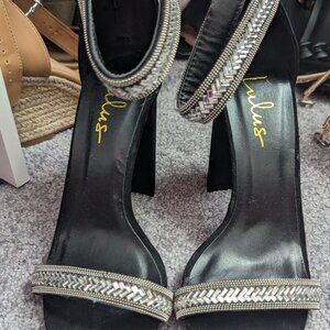 Heels sandals